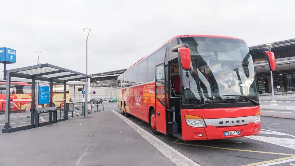 Shuttle из CDG в Диснейленд Париж