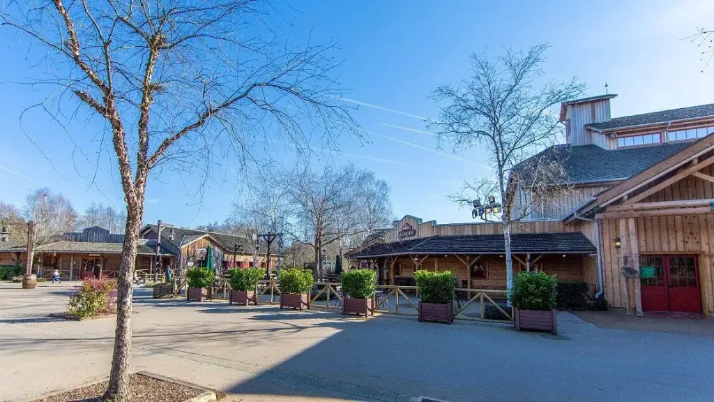 Уютный Disney’s Davy Crockett Ranch Диснейленд Париж Уютный Disney’s Davy Crockett Ranch