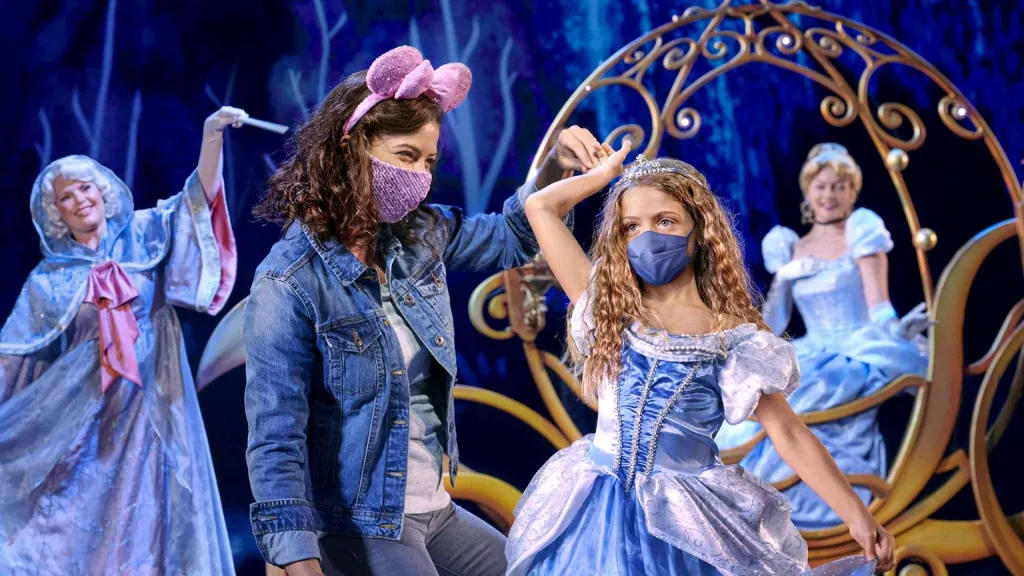 PhotoPass с принцессами Дисней Диснейленд Париж PhotoPass с принцессами Дисней
