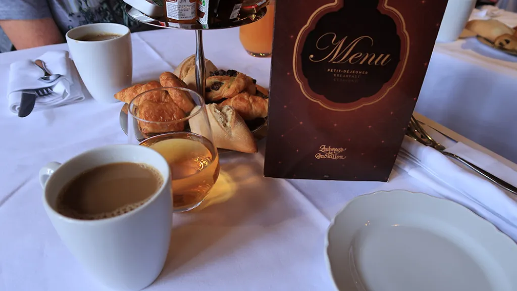 Волшебное меню Auberge de Cendrillon Диснейленд Париж Волшебное меню Auberge de Cendrillon