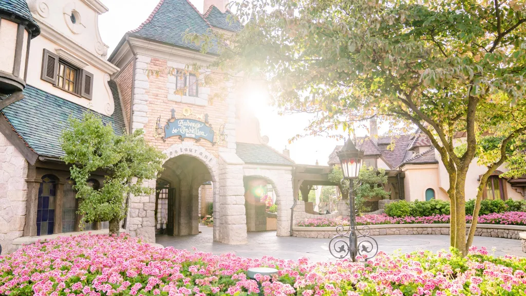 VIP бронирование в Auberge de Cendrillon Диснейленд Париж VIP бронирование в Auberge de Cendrillon