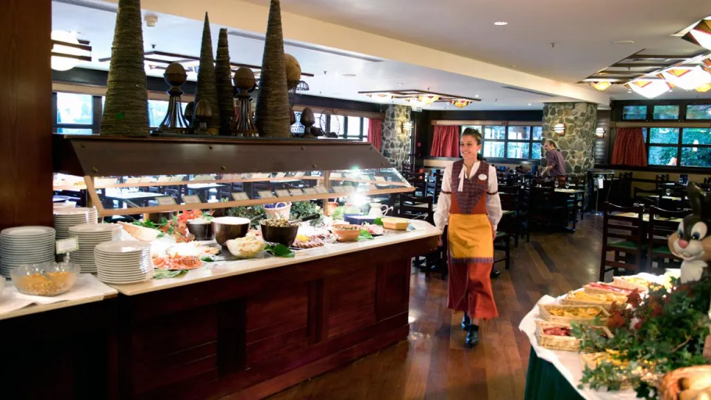 Диснейленд Париж Вход в ресторан Hunter’s Grill