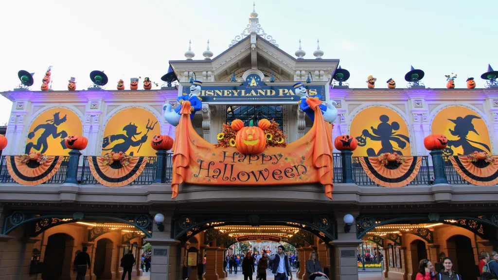 Диснейленд Париж советы Вход в Парке Disneyland® Park на Halloween
