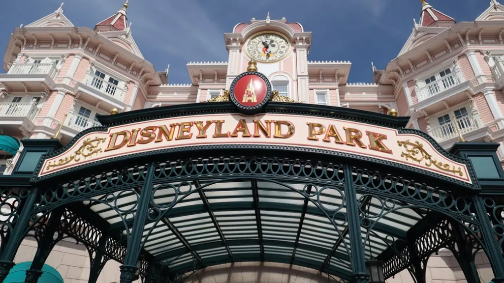 Вход в Disneyland® Park Диснейленд Париж Вход в Disneyland® Park