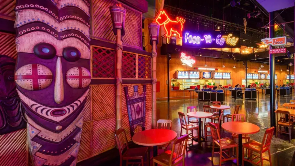 Интерьер Restaurant en Coulisse Диснейленд Париж Интерьер Restaurant en Coulisse