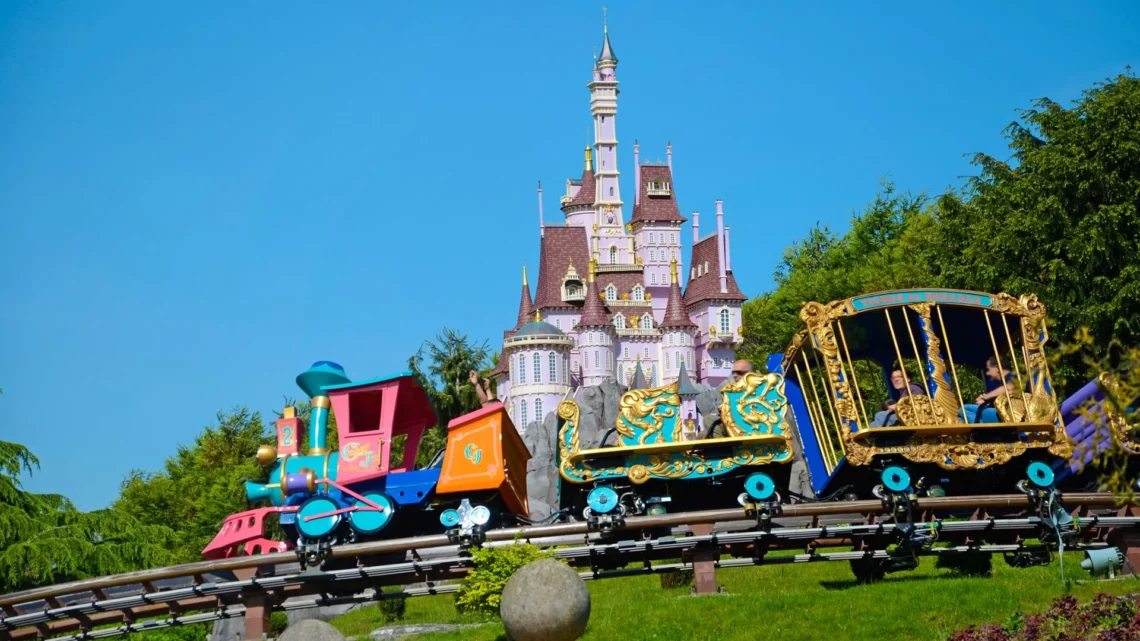 Диснейленд Париж аттракцион Casey Jr. – Le Petit Train Du Cirque
