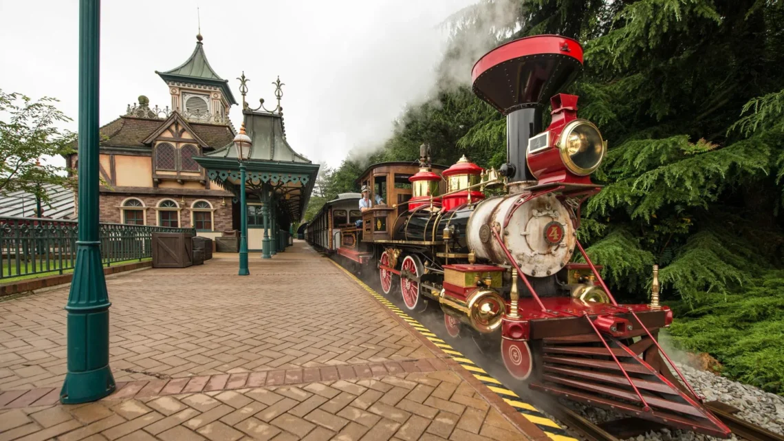 Диснейленд Париж аттракцион Disneyland Railroad