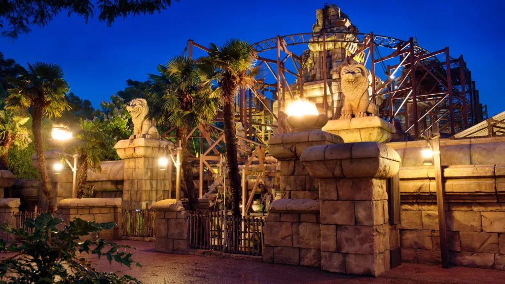 Диснейленд Париж VIP гид на Indiana Jones and the Temple of Peril