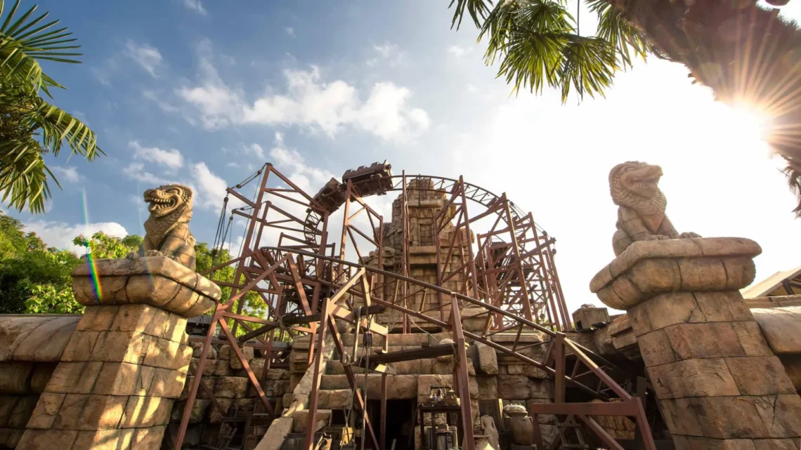 Диснейленд Париж аттракцион Indiana Jones and the Temple of Peril