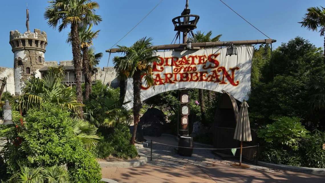 Диснейленд Париж аттракцион Pirates Of The Caribbean