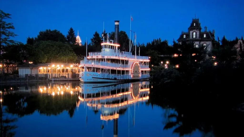 VIP гид на Thunder Mesa Riverboat Landing Диснейленд Париж Thunder Mesa Riverboat Landing VIP гид на Thunder Mesa Riverboat Landing