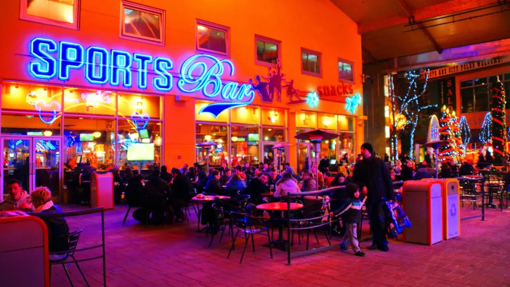 Вход в бар Sports Bar Диснейленд Париж Вход в бар Sports Bar