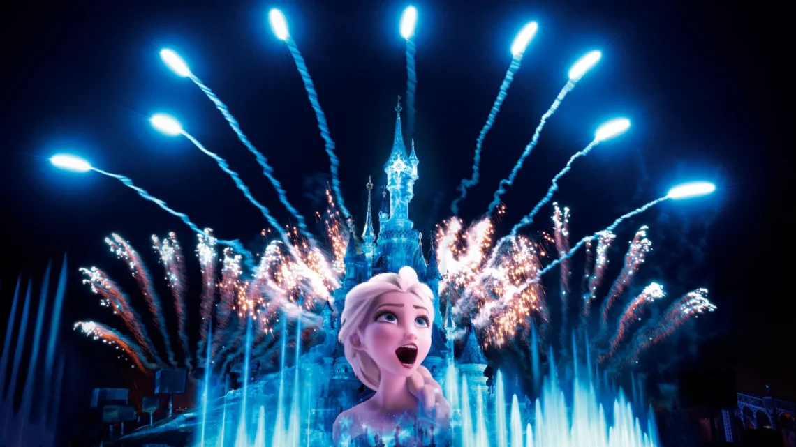 Диснейленд Париж Disney Illuminations • Ночное шоу Disney Illuminations в Диснейленд Париж • Дисней иллюминация в парижском Диснейленде.