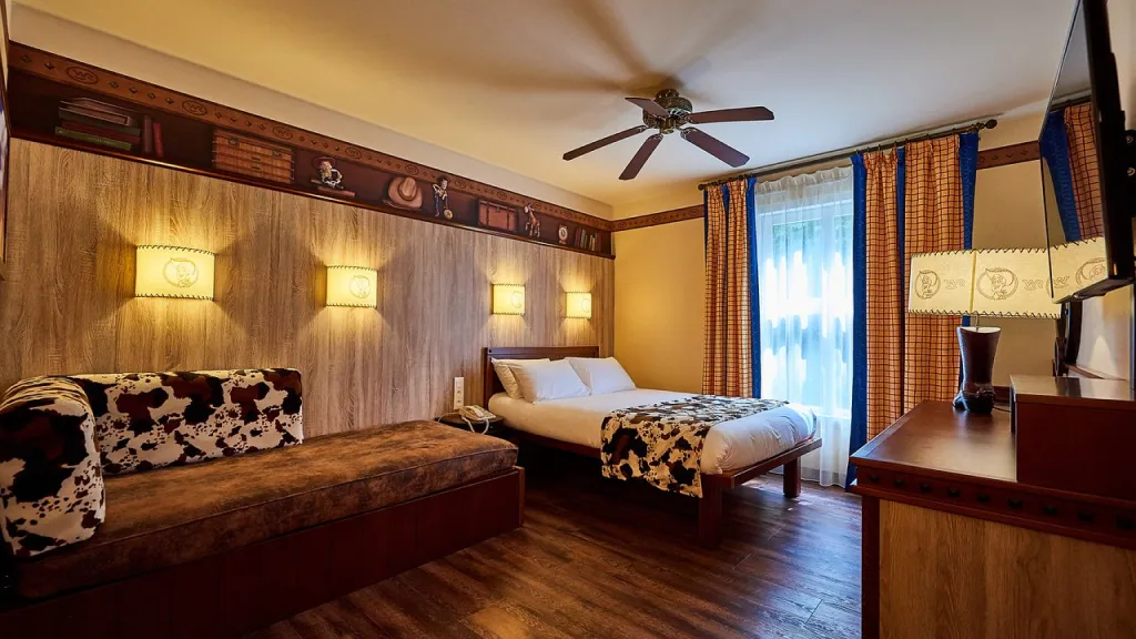 Номер Вуди в Disney Hotel Cheyenne Диснейленд Париж Номер Вуди в Disney Hotel Cheyenne