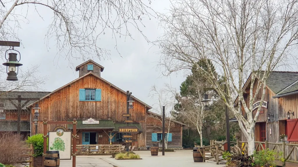 VIP тур с Disney’s Davy Crockett Ranch Диснейленд Париж VIP тур с Disney’s Davy Crockett Ranch