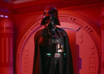 Диснейленд Париж Дарт Вейдер • Встреча и приветствие с Darth Vader в Диснейленд Париж • Дарт Вейдер в парижском Диснейленде.