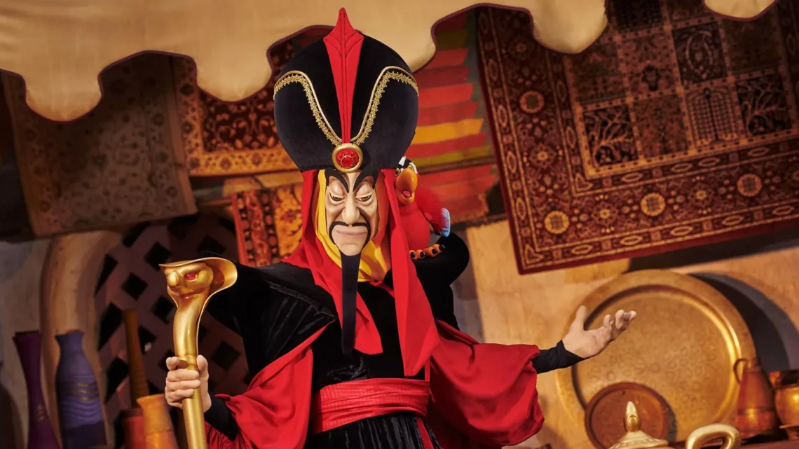 Диснейленд Париж Джафар • Встреча и приветствие с Jafar из Аладина в Диснейленд Париж • Джафар в парижском Диснейленде.