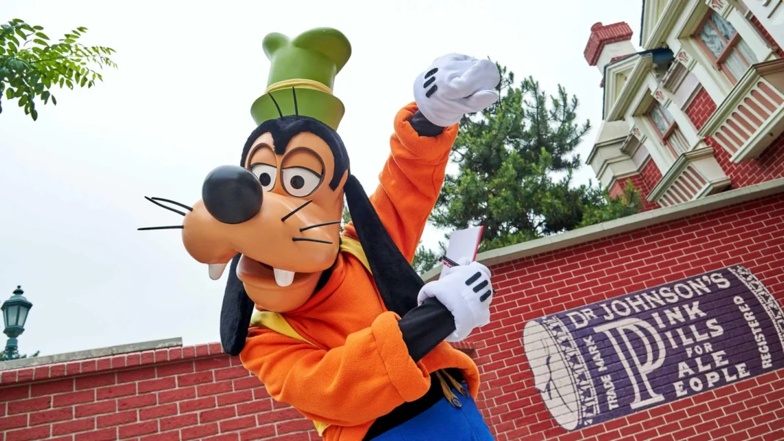 Диснейленд Париж Гуфи • Встреча и приветствие с Goofy