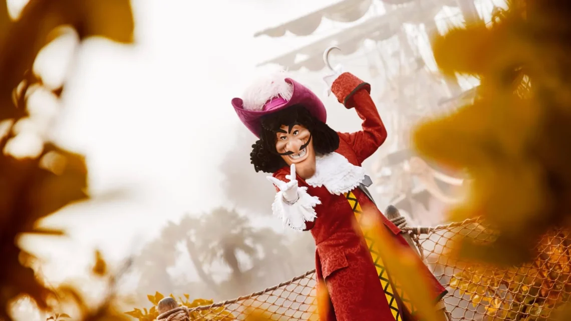 Диснейленд Париж Капитан Крюк • Встреча и приветствие с Captain Hook в Диснейленд Париж • Капитан Крюк в парижском Диснейленде.