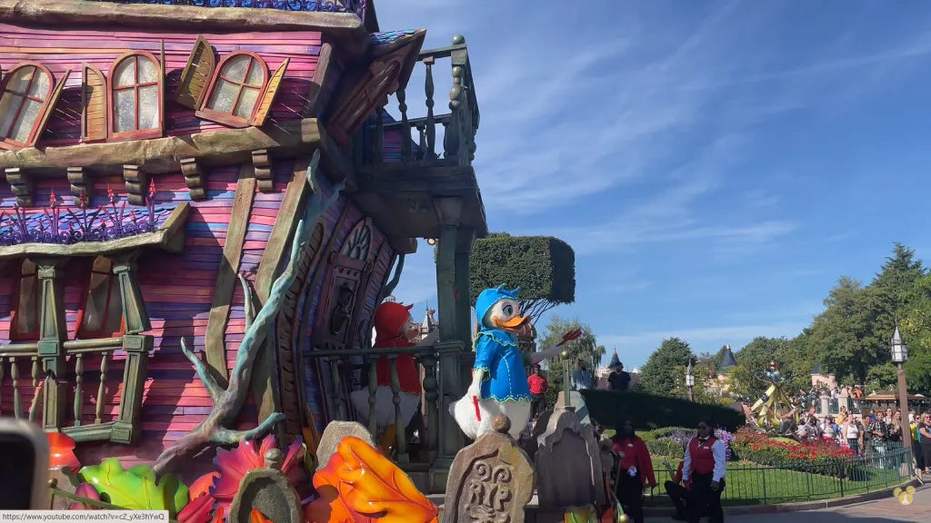 Тройняшки Хьюи, Дьюи и Луи Диснейленд Париж Mickey's Halloween Celebration Тройняшки Хьюи, Дьюи и Луи