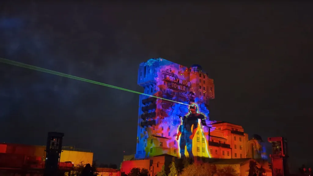 Vision Диснейленд Париж Avengers: Power the Night Vision