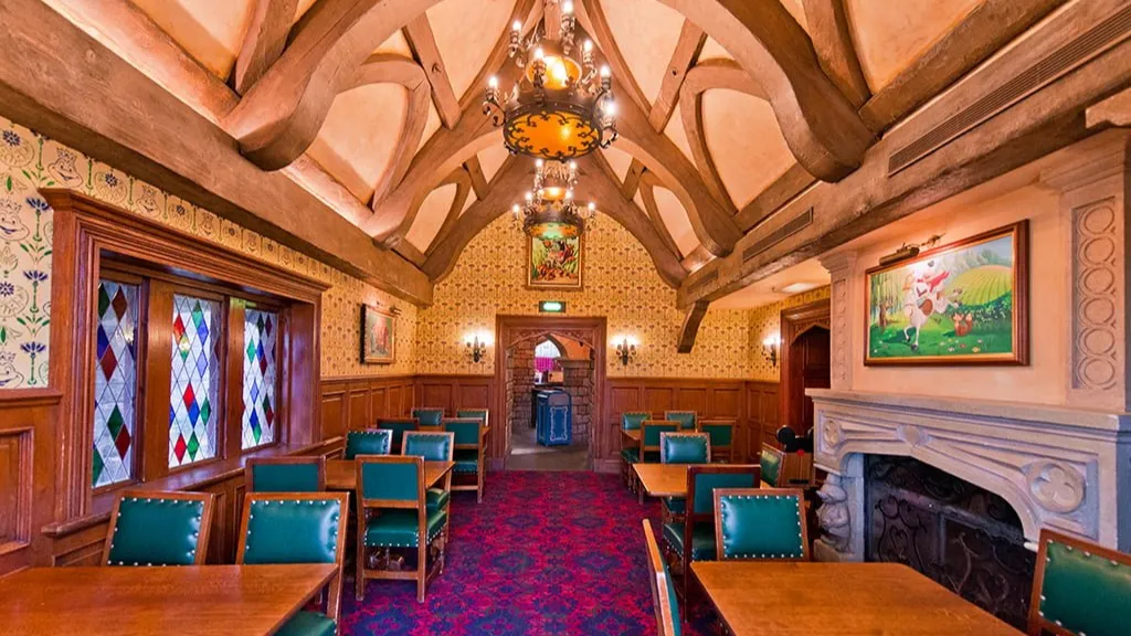 Кафе-ресторан Toad Hall Restaurant Диснейленд Париж Кафе-ресторан Toad Hall Restaurant
