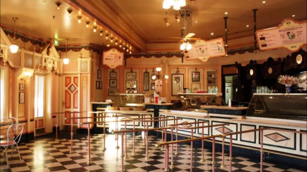 Диснейленд Париж Кафе-мороженое The Gibson Girl Ice Cream Parlour