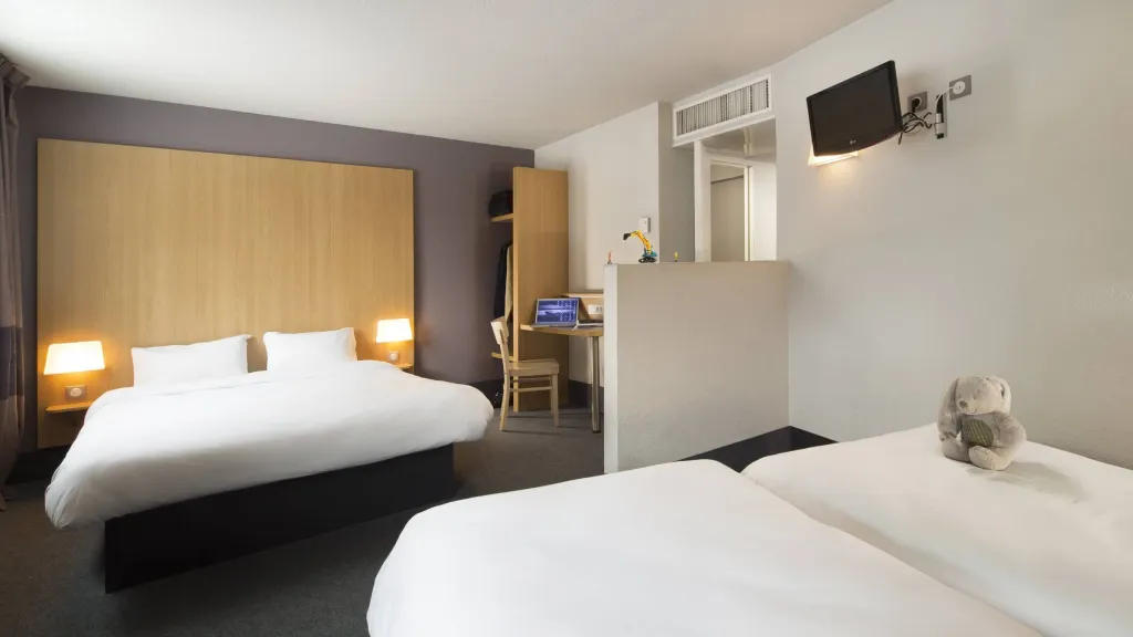 Диснейленд Париж Трехместный номер B&B Hotel