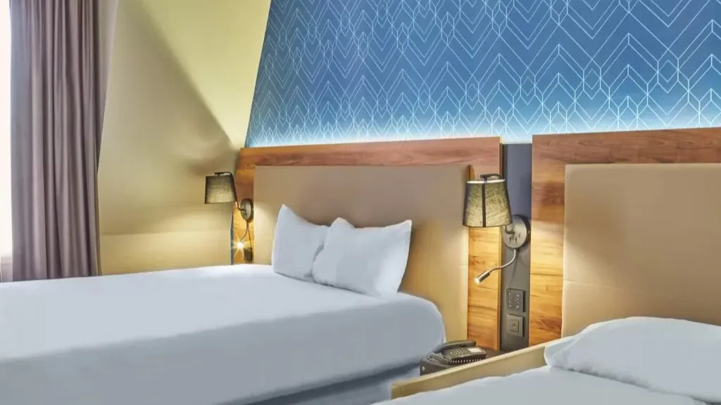 Диснейленд Париж Трехместный номер Hôtel l’Elysée