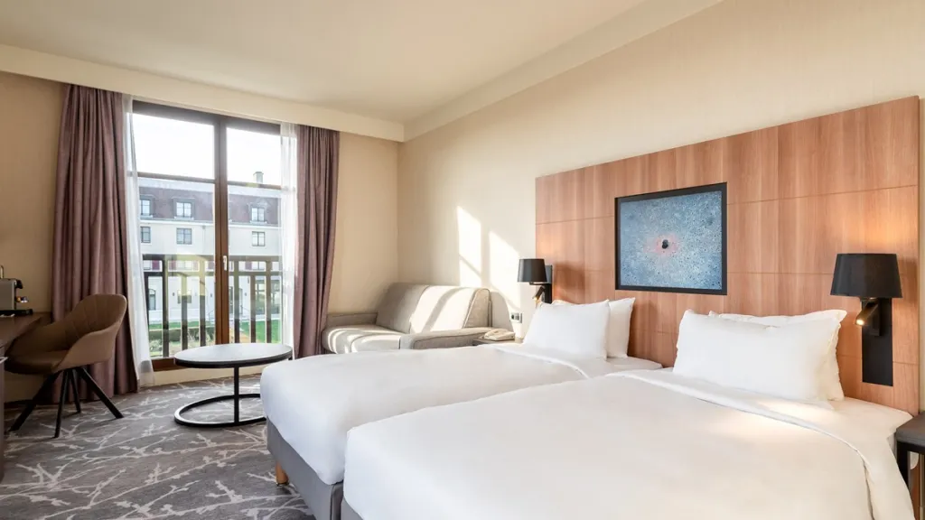 Диснейленд Париж Стандартный номер Radisson Blu