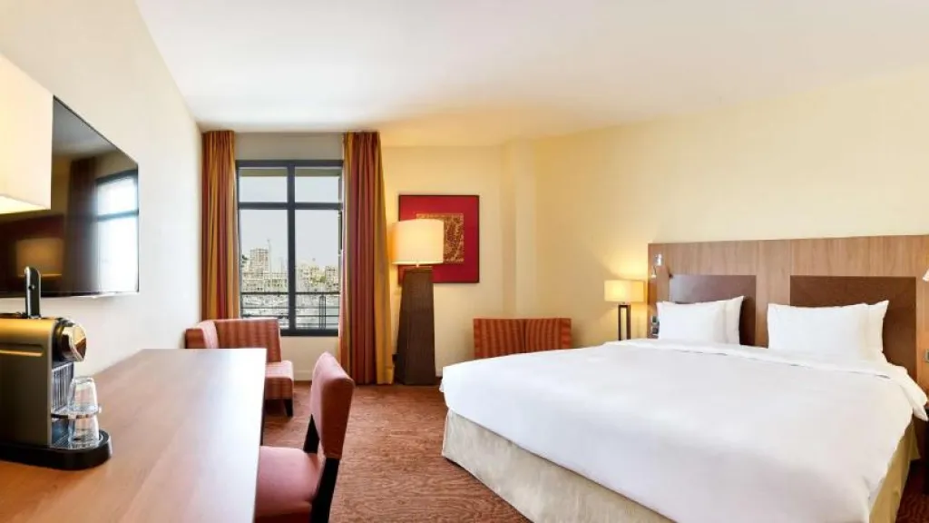 Диснейленд Париж Премиум номер Radisson Blu