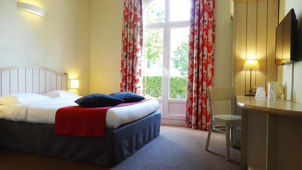 Стандартный номер Campanile Val de France Диснейленд Париж Стандартный номер Campanile Val de France