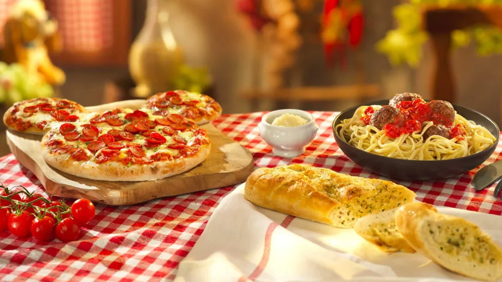 Меню кафе Pizzeria Bella Notte Диснейленд Париж Меню кафе Pizzeria Bella Notte