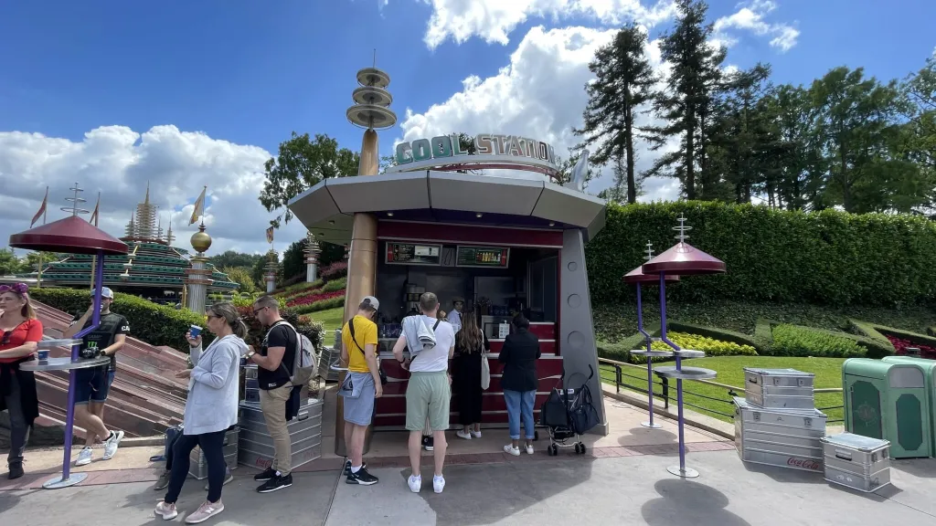 Диснейленд Париж Закусочная Cool Station