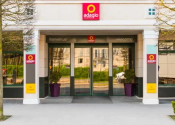 Диснейленд Париж отель Adagio Marne-la-Vallée Val d'Europe • Отель Adagio Marne-la-Vallée Val d'Europe в Диснейленд Париж.