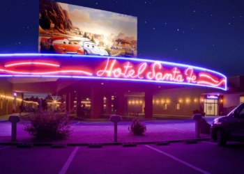 Диснейленд Париж отель Hotel Santa Fe • Отель Hotel Santa Fe в Диснейленд Париж • Отель Hotel Santa Fe в парижском Диснейленде.