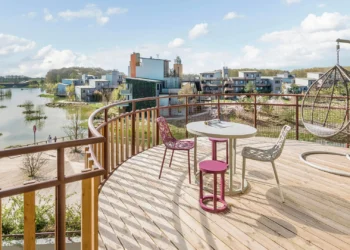 Диснейленд Париж отель Les Villages Nature® Paris • Les Villages Nature® Paris в Диснейленд Париж • Les Villages Nature® Paris в парижском Диснейленде.