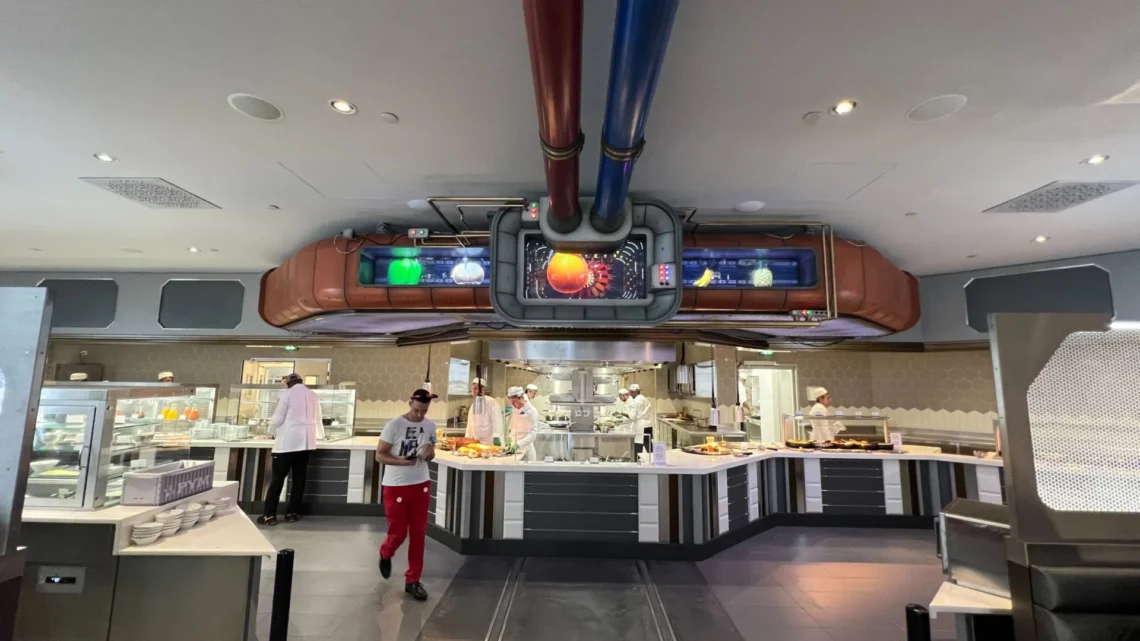 Диснейленд Париж PYM Kitchen • Ресторан PYM Kitchen в Диснейленд Париж • Ресторан PYM Kitchen в парижском Диснейленде.