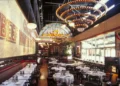 Диснейленд Париж The Steakhouse • Ресторан Стейкхаус в Диснейленд Париж • Ресторан The Steakhouse в парижском Диснейленде.