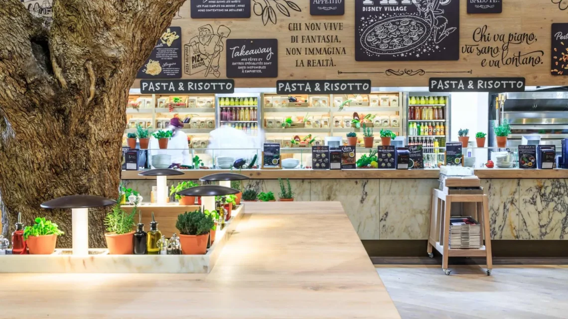 Диснейленд Париж Vapiano • Кафе Вапиано в Диснейленд Париж • Ресторан The Vapiano в парижском Диснейленде.