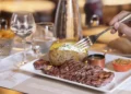 Диснейленд Париж рестораны • Table-service в Диснейленд Париж • Рестораны в парижском Диснейленде • Рестораны с обслуживанием за столиками.