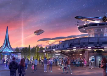 Асока Тано из Зведных войн станет частью аттракционна Star Tours: The Adventures Continue в парижском Диснейленде весной 2024 года.
