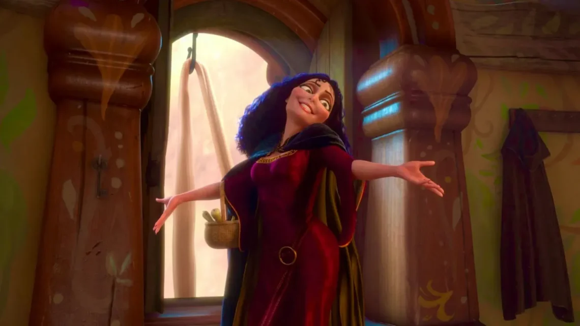 Диснейленд Париж Матушка Готель • Встреча и приветствие с Mother Gothel в Диснейленд Париж • Матушка Готель в парижском Диснейленде.