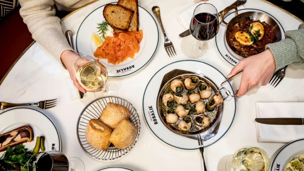 Диснейленд Париж Меню ресторана Brasserie Rosalie Диснейленд Париж Меню ресторана Brasserie Rosalie