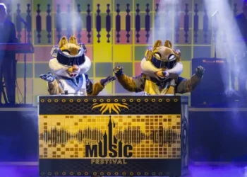 Диснейленд Париж Концерт хитов Disney • Шоу Disney Music Hits Concert
