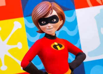Диснейленд Париж Миссис Невероятная • Встреча и приветствие с Mrs. Incredible в Диснейленд Париж • Эластик в парижском Диснейленде.