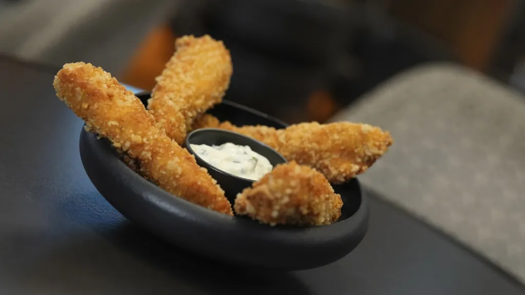Диснейленд Париж Хрустящие куриные стрипсы