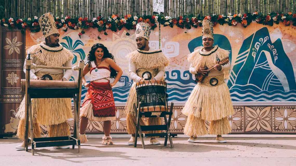 Диснейленд Париж Моана и её музыканты • Шоу Moana and her Musicians • Моана и её музыканты в парижском Диснейленде