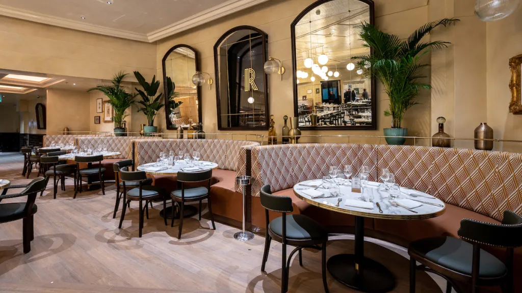 Диснейленд Париж Ресторан Brasserie Rosalie